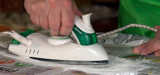 Чим почистити праску в домашніх умовах?